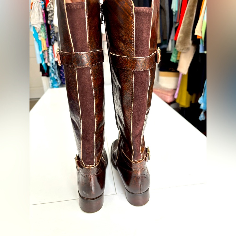 Born Brown Boots With Gold Hardware Size 8M Wide Calf - Picture 4 of 8